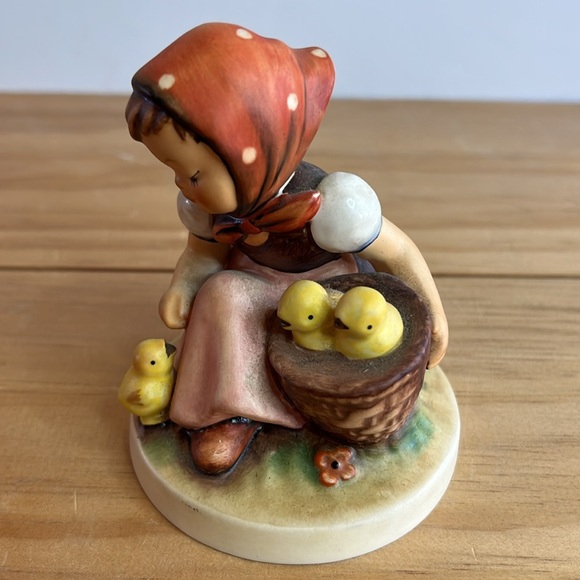 Hummel 1972 TMK-5 “Chick Girl” 57/0 - Picture 2 of 6